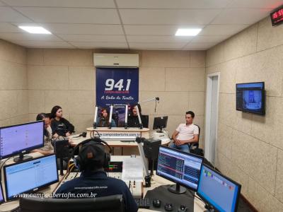 LS: Vereadores eleitos do programa Parlamento Jovem visitaram a Campo Aberto FM